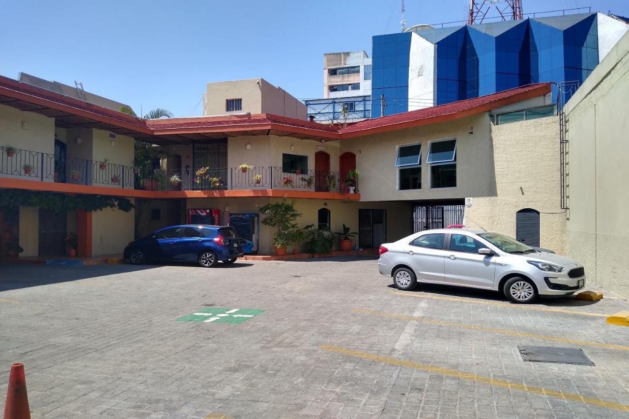 Hotel Villa Del Sol Expo Guadalajara Exterior photo